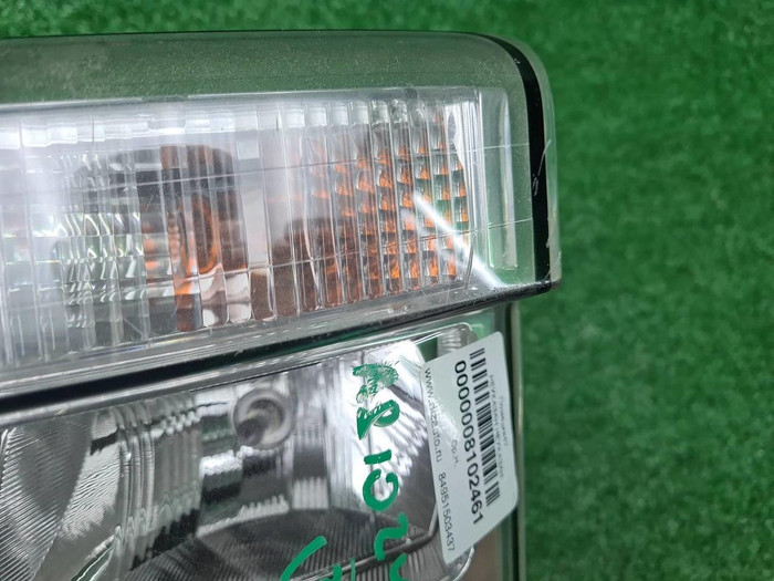 Фара левая Volvo FH 4 (2013-н.в.) галоген