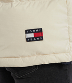 Пуховая безрукавка Tommy Jeans - кремовый(DW0DW14290)