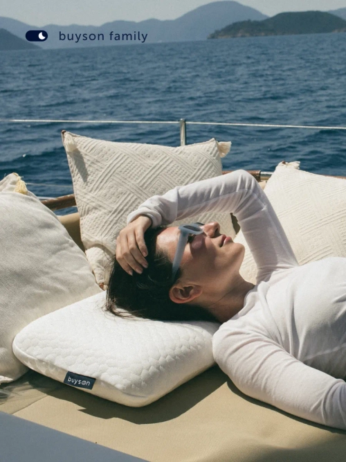 Подушка БайТревэл (в дорожном чехле)