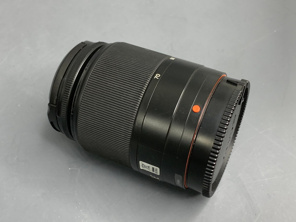 Sony DT 18-70mm 3.5-5.6