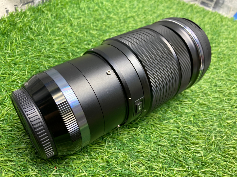 Olympus ED 40-150mm 2.8 Pro