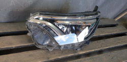 Фара левая LED Toyota RAV4 IV (XA40) 15-19 Б/У Оригинал 8118542680