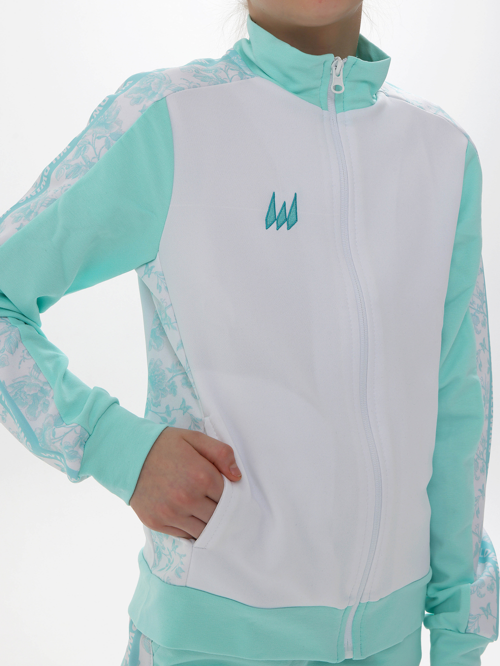 Спортивный костюм "Нежность"