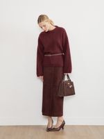 БАЗОВЫЙ ТОНКИЙ РЕМЕНЬ С МЯТОЙ ПРЯЖКОЙ ЗАМША ТЕМНЫЙ ШОКОЛАД