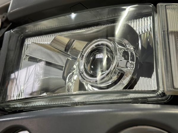 Установка светодиодных линз на Scania 4 серии