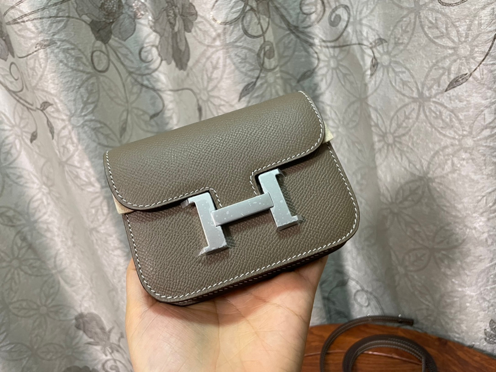 Hermes Constance Slim