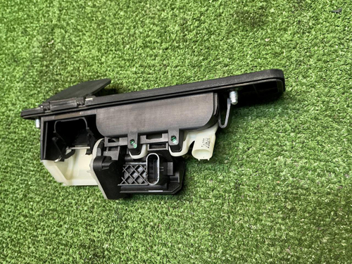 Ручка крышки багажника Mercedes CLA C117 (2013-2019)