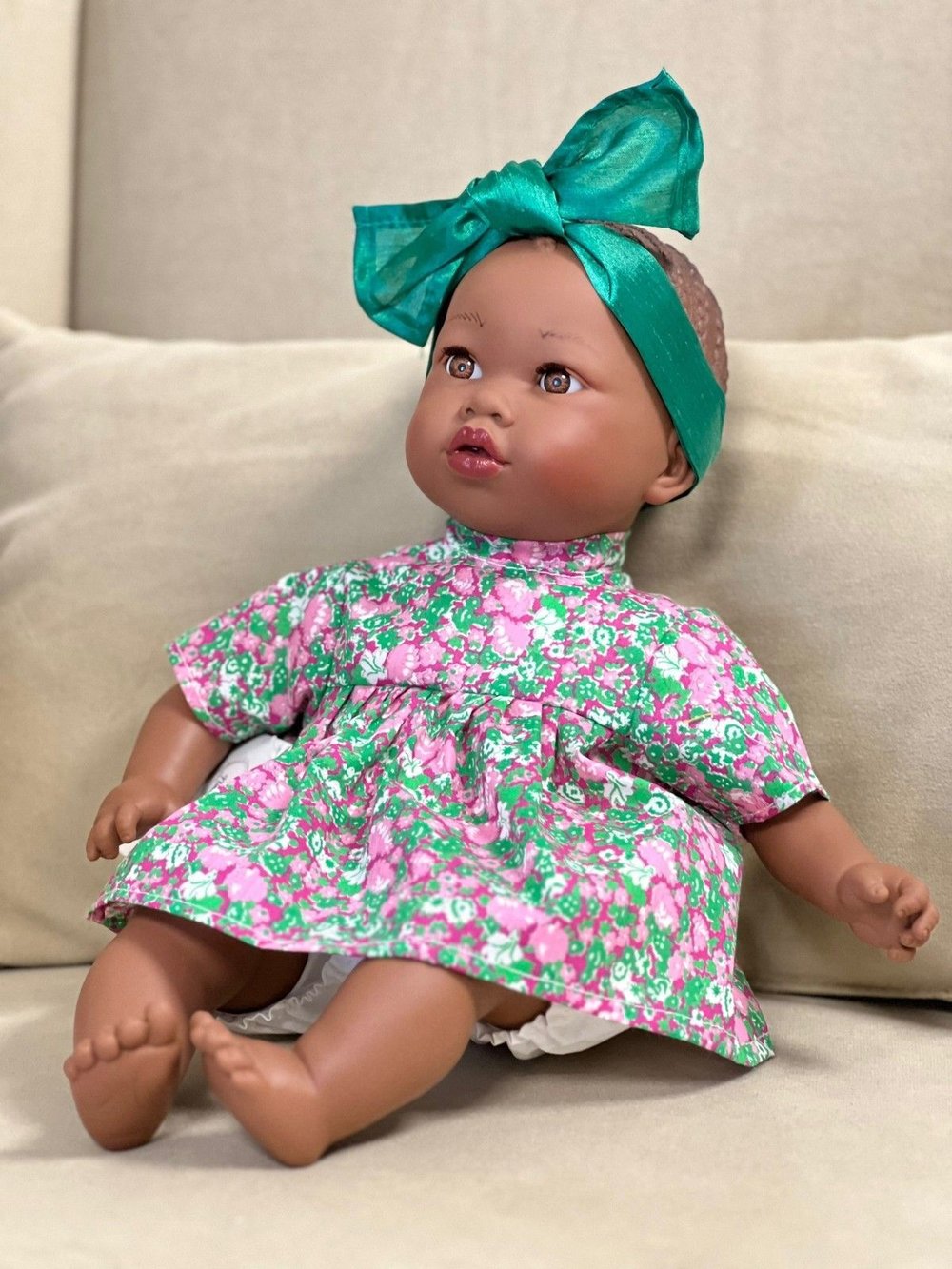 Кукла Nines 40см Alika мягконабивная в пакете (N1320K)