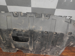 Защита двигателя (пыльник) GAC GS8 1 16-23 Б/У Оригинал 6740003CAD0001