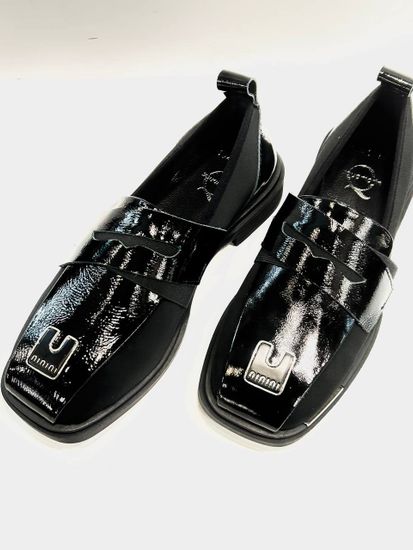 Лоферы женские