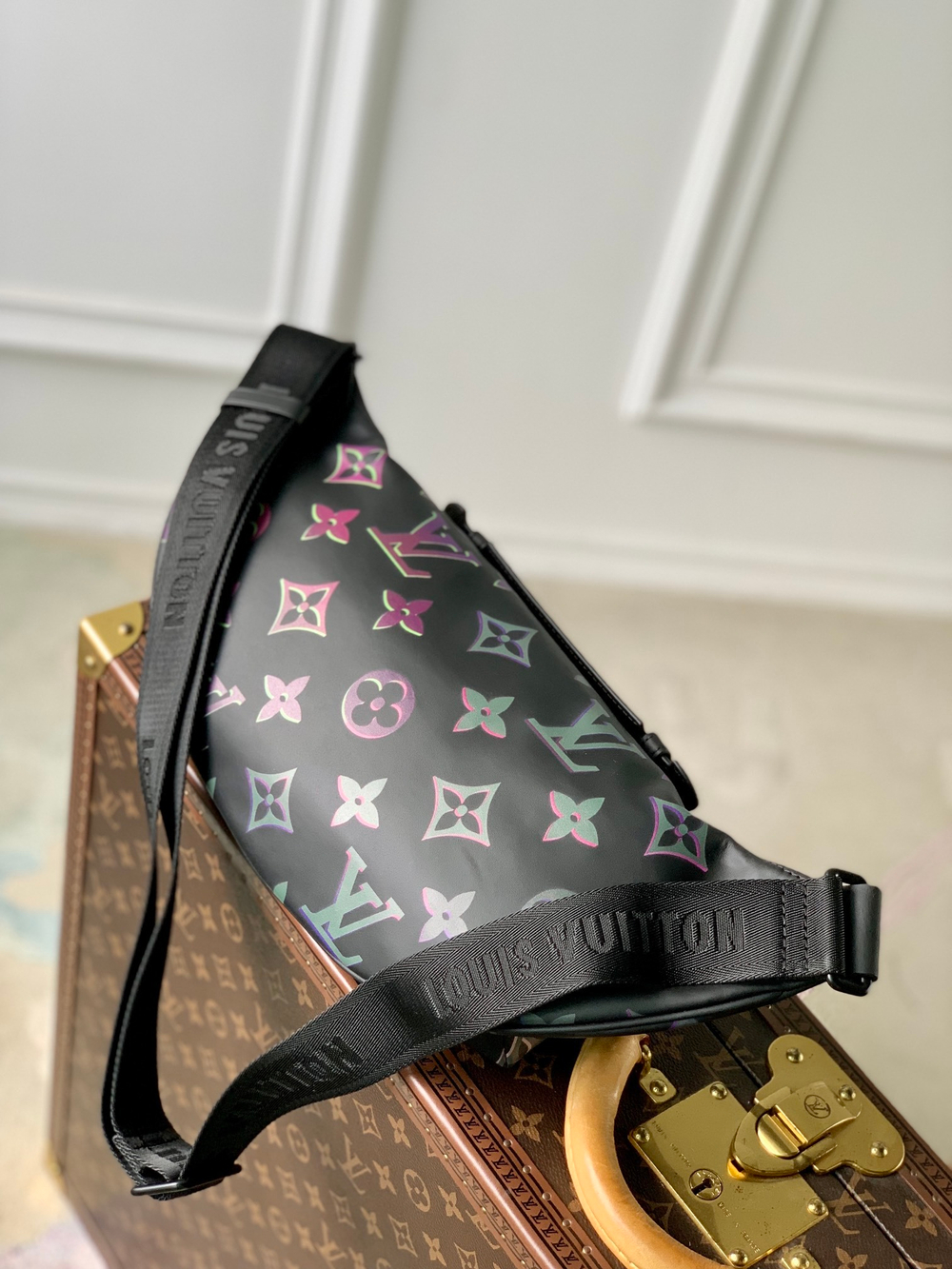 Louis Vuitton Comet Bumbag