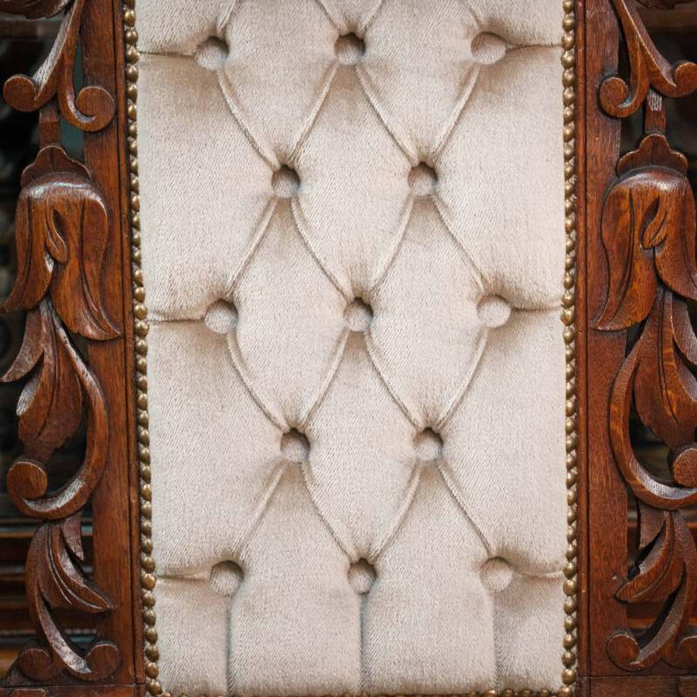 Парные кресла в стиле Ренессанс