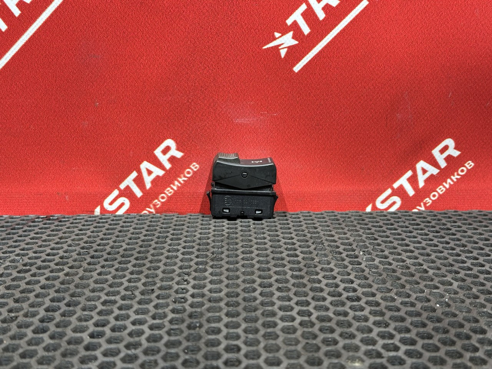 Кнопка блокировки дифференциала