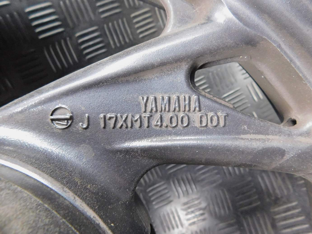Колесо Yamaha TDM850 RN03J 2001