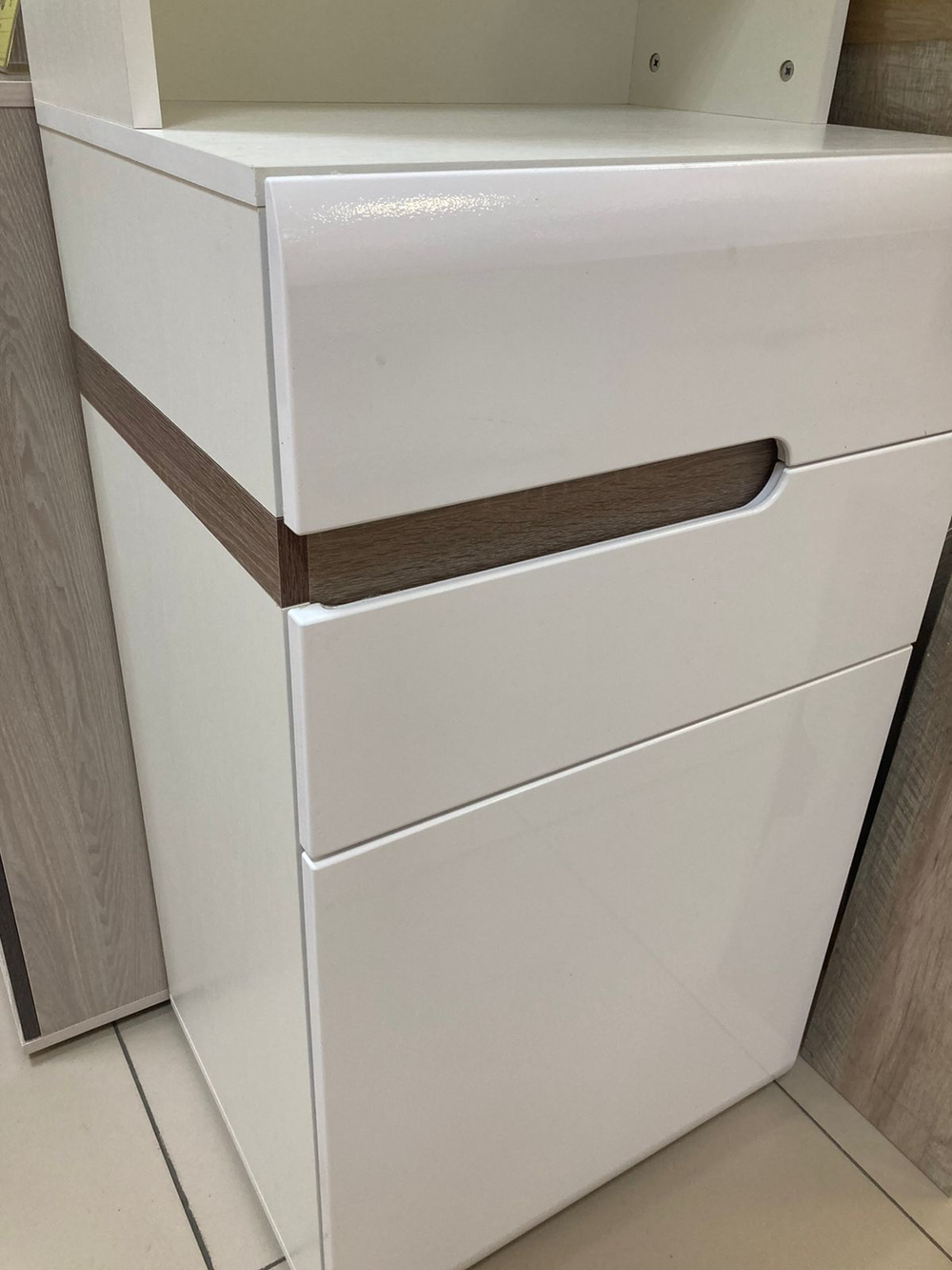 Тумба с зеркалом Ультра белый/белый глянец