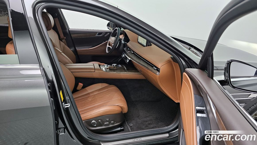 Genesis G80 (RG3) Бензин 3.5 Turbo AWD (01.2023)
