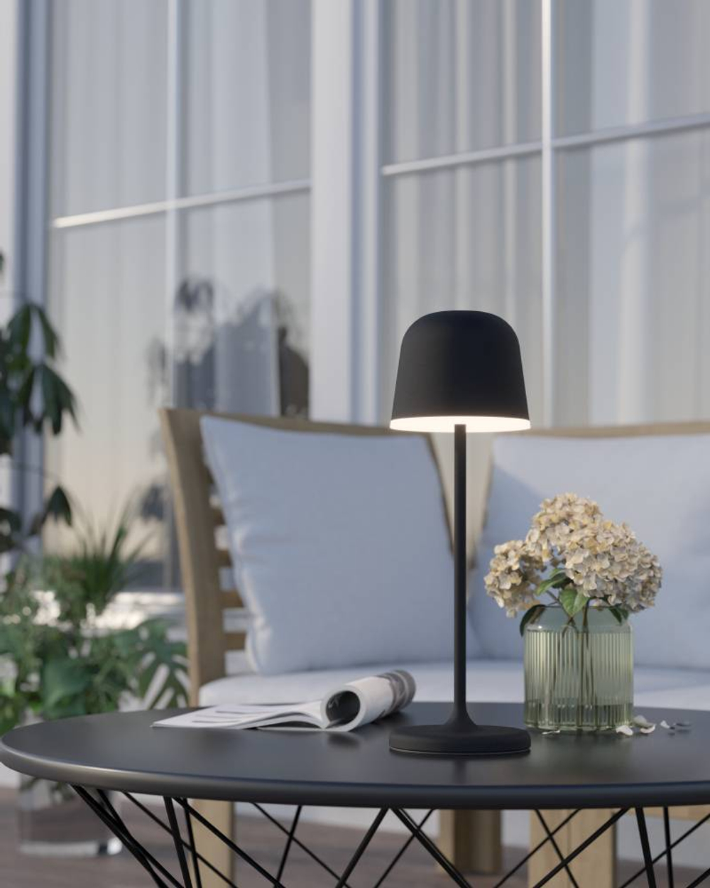 Аккумуляторная настольная лампа Eglo MANNERA 900457