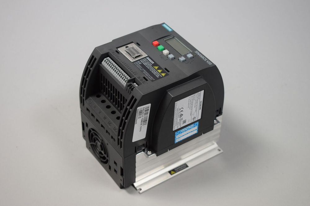 SIEMENS 6SL3210-5BE24-0UV0