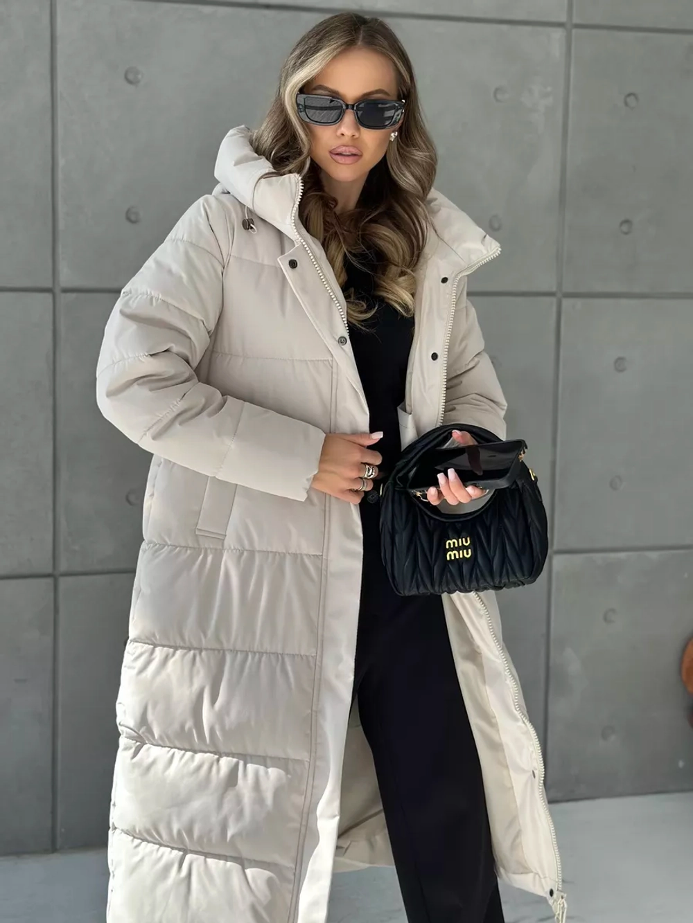 Куртка зимняя длинная с капюшоном