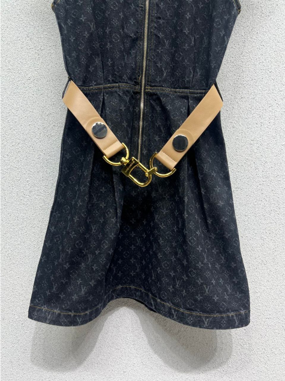 Платье Louis Vuitton