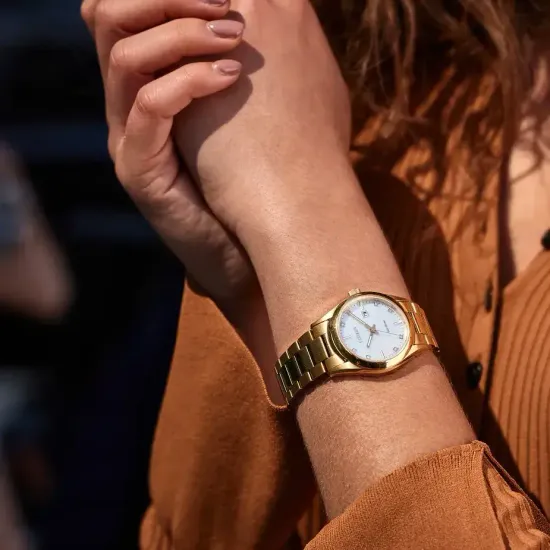 Наручные часы Citizen EW2702-59D