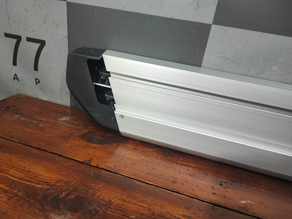 Подножка Volkswagen Touareg 3 18-нв Новая Оригинал 761071691