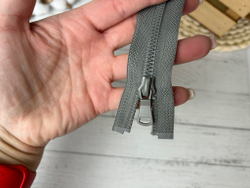 Молния ТРАКТОР декор Т5 70см серая (135)