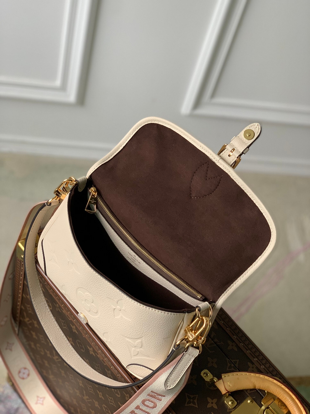 Louis Vuitton Diane