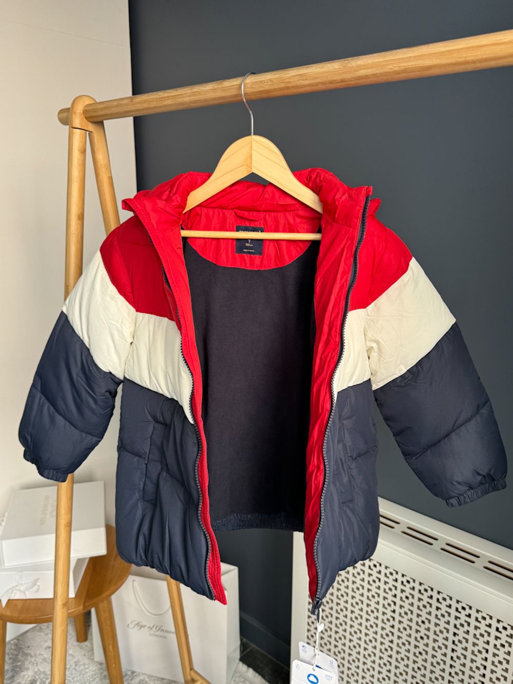 Новая утепленная куртка  Mayoral, 122