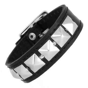 Напульсник пирамида 1 ряд (2,5см)