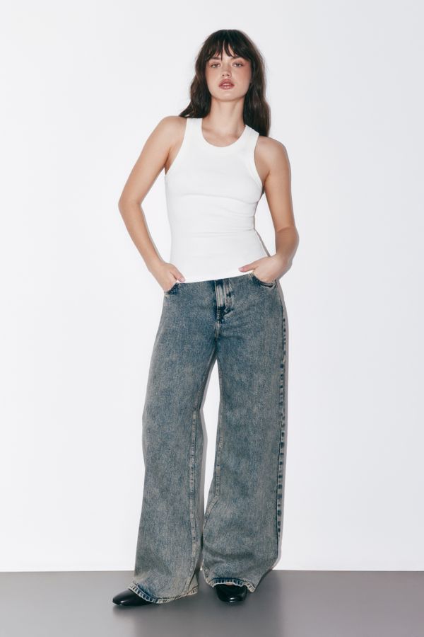 Топ халтер в рубчик 