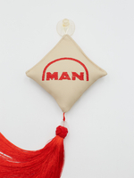 Ромб объемный на присоске MAN (экокожа, бежевый, красная вышивка, кисть)