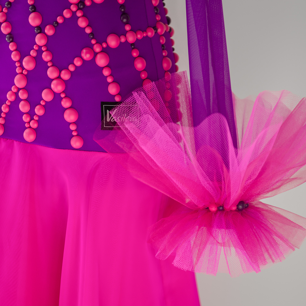 фатин на рукавах