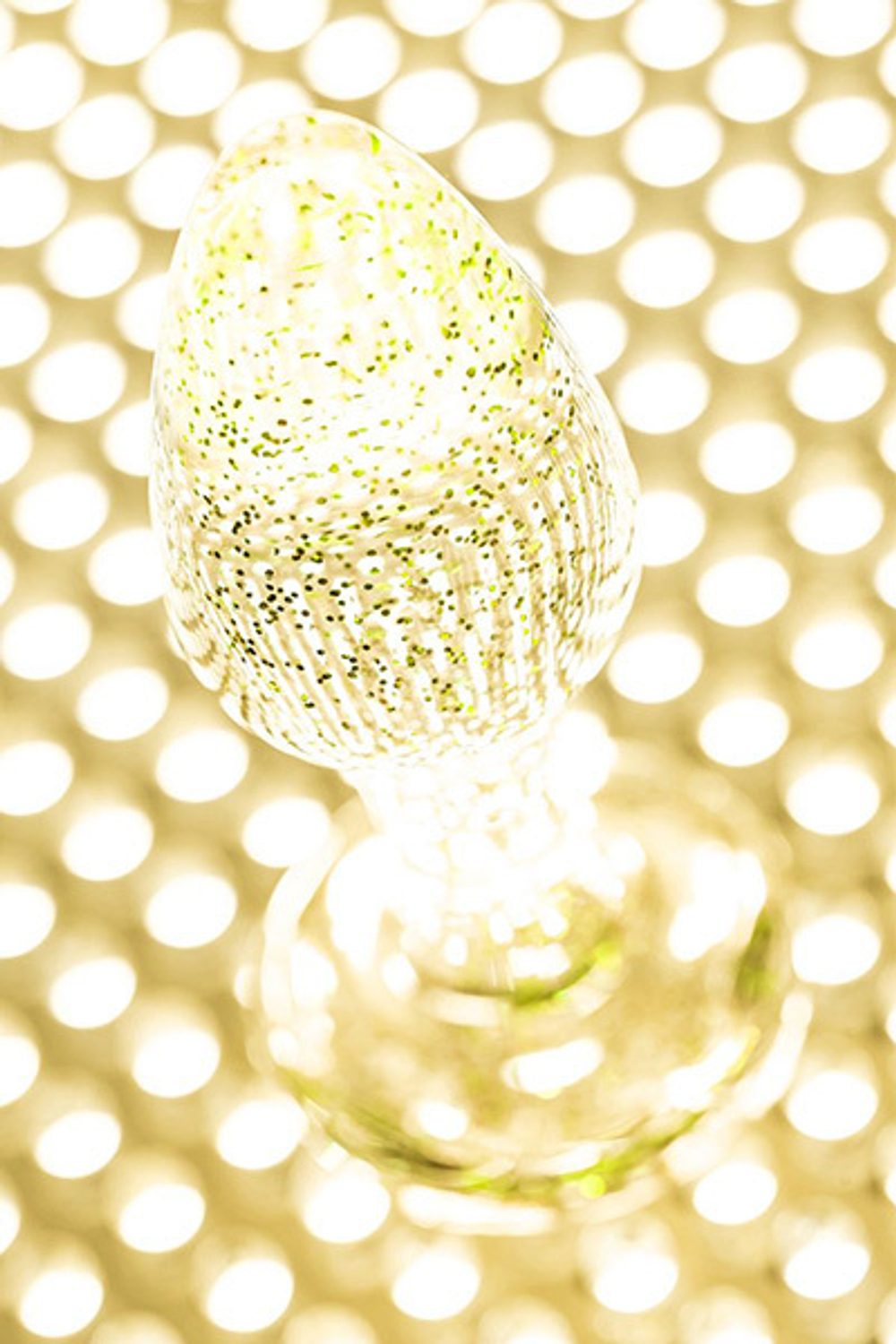 Золотистая акриловая анальная втулка 8см ToyFa Basic 881305-16