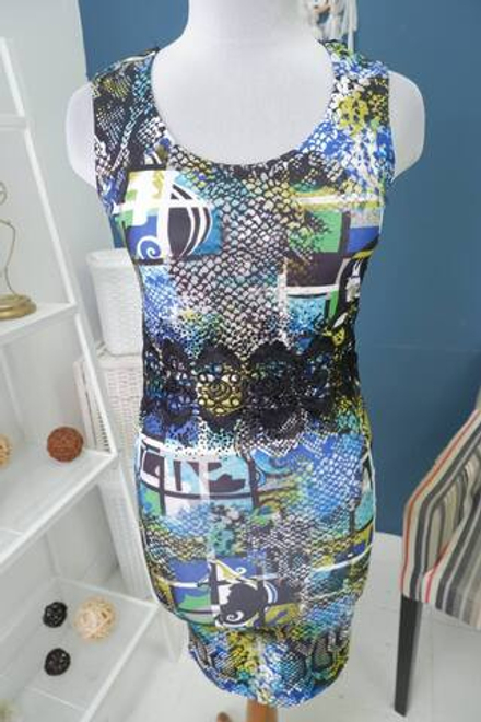 Платье Waggon Paris стильное 42 размер