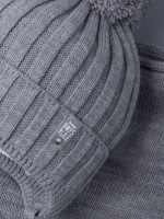 Шапка для мальчика осенняя вязаная и снуд