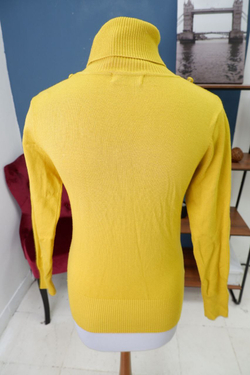 Джемпер стильный 44 размер