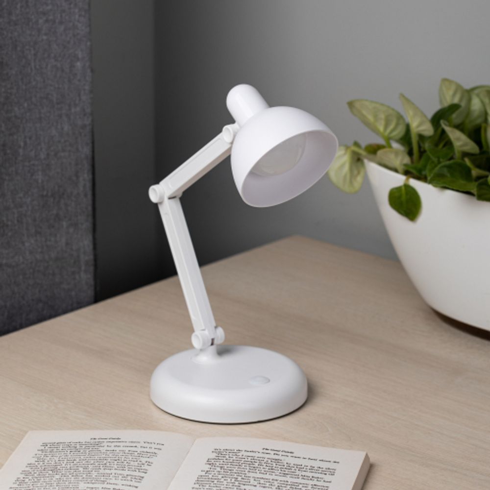 Настольный светильник ЭРА NLED-514-4W-W светодиодный белый | Светодиодные настольные лампы