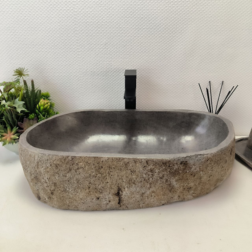 Раковина из речного камня RS63609 (65*36*16) 0124