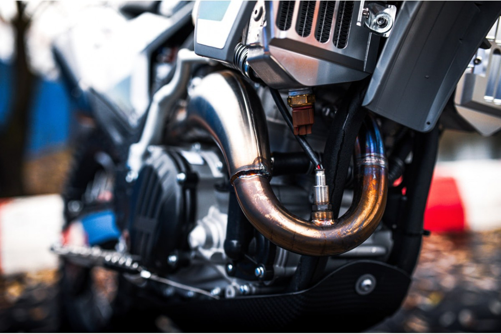 Мотоцикл JHLofr ZR8i EFI NC300S (182-MN)