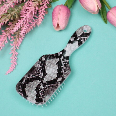 Расческа массажная «Beauty Top», принт змея, Размеры расчески 17,5*5,5см; длина зубчиков 1,5см