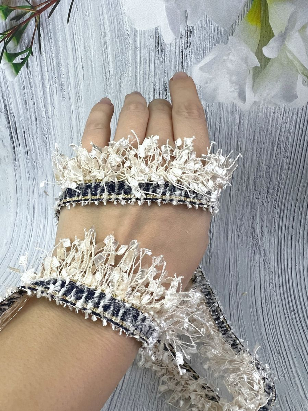 Тесьма с бахромой твидовая букле травка 35мм (1,5м в уп)