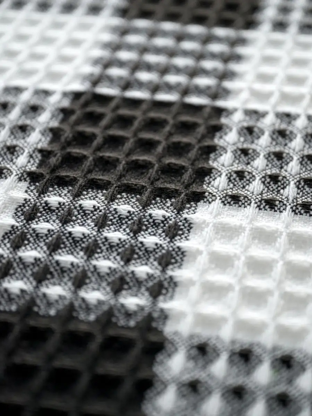 Плед-покрывало клетка из шерсти, Черно-белый