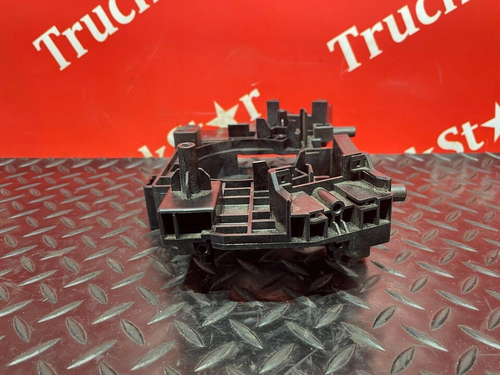 Корпус контактной группы