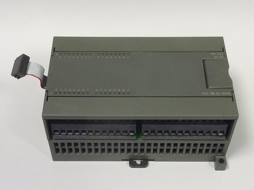 SIEMENS 6ES7223-1BL22-0XA0