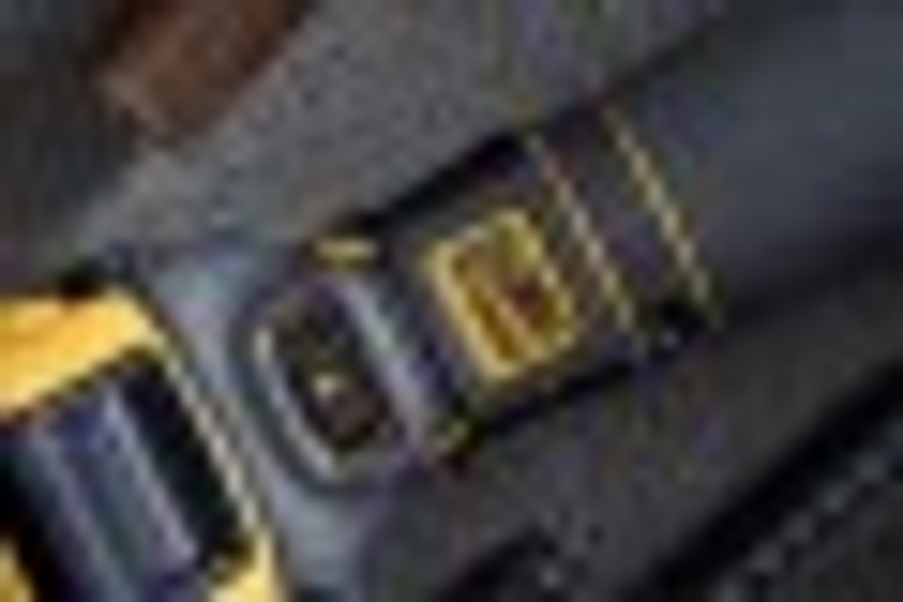 Угловая шлифмашина аккумуляторная DeWALT DCG 416 VSN бесщеточная, без АКБ и З/У DCG416VSN-XJ