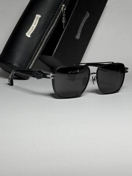 Солнцезащитные очки Chrome Hearts