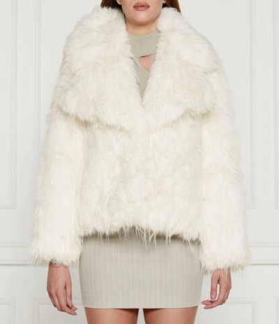 Шубка NOVARO CABAN Pinko - белый(104375 A27L)