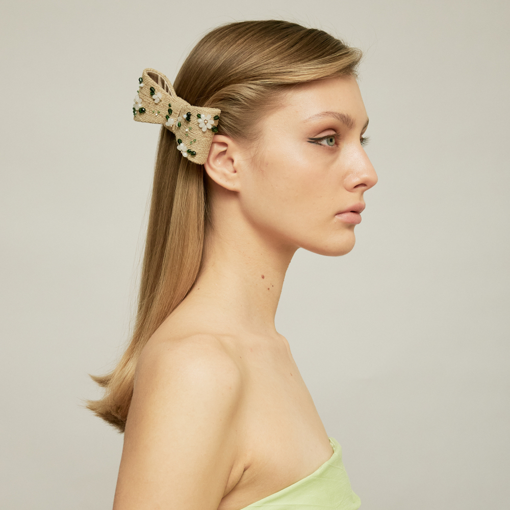 Бант-бабочка S c ромашками