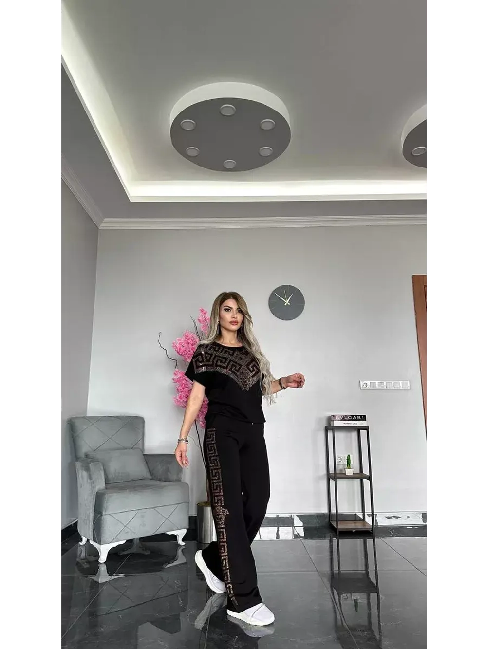 Костюм с принтом